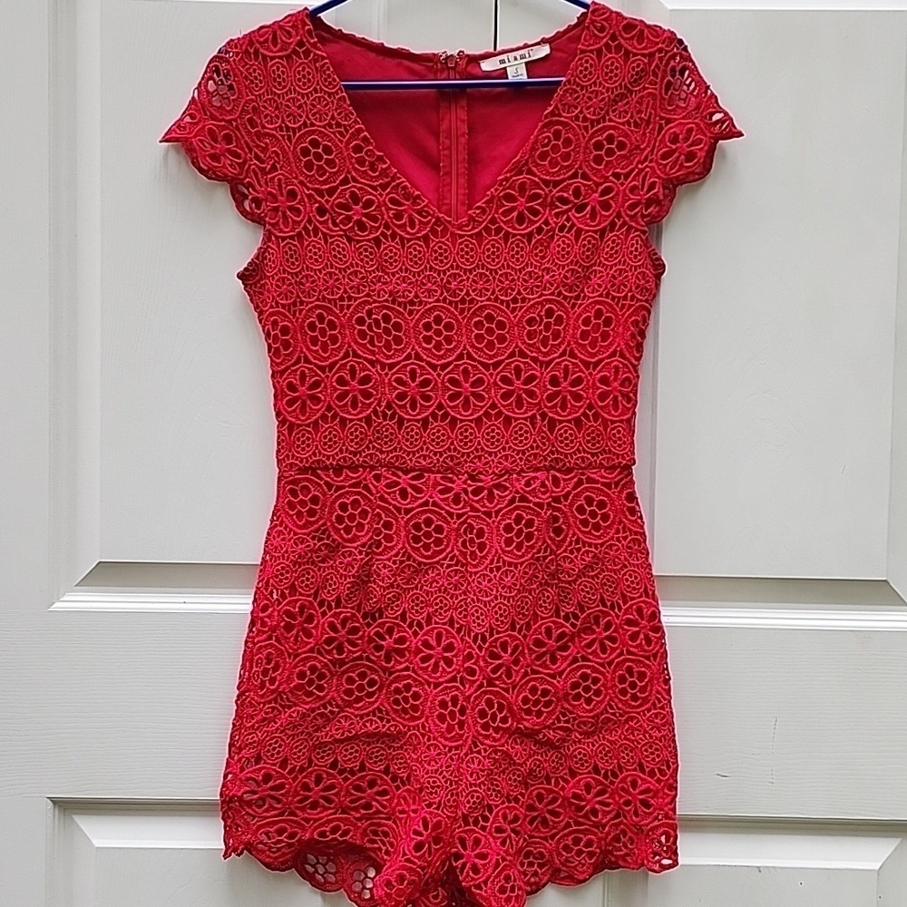Mi Ami By Francesca's Small Red eyelet romper with cap sleeves